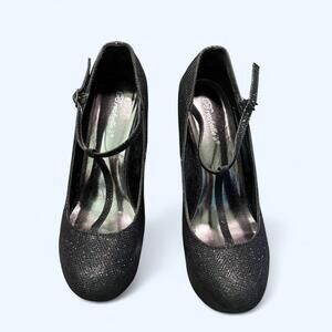 Women's Black platform